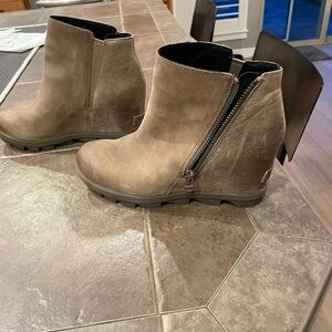Women's Sorel Taupe Ankle Boots